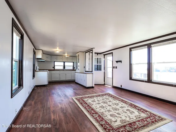 809 E 3rd St, Big Piney, WY 83113