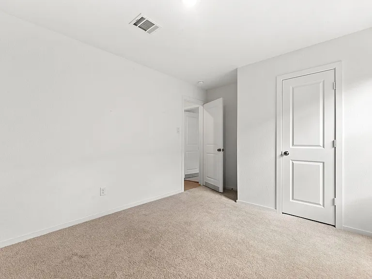 3005 Majestic Sunrise Dr — Photo 20