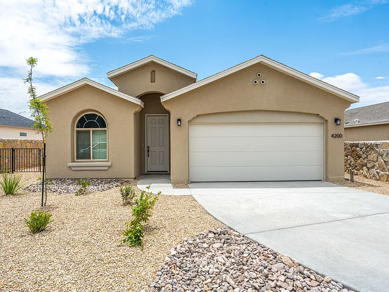 4200 Evolution Rd — Photo 1