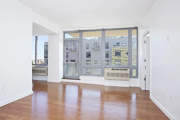 Rented by Compass | media 25