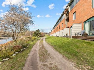 100 W Canal St APT 43, Winooski, VT 05404