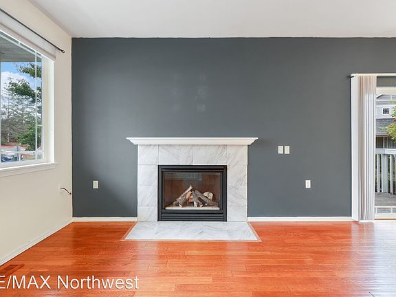 4th image of 6847 47th Ln SE #B