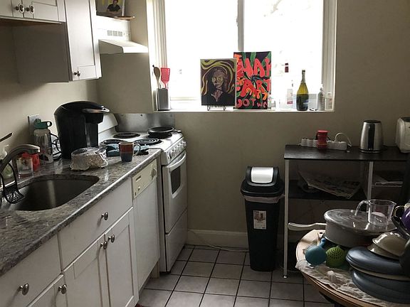 landlord_unit_photo_49171133_5.5