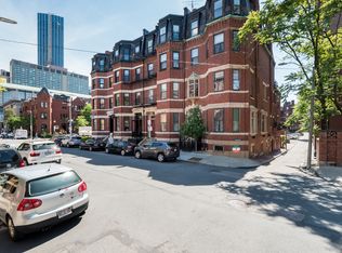 30 Gloucester St #2, Boston, MA 02115