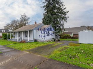 706 Park St, Woodland, WA 98674