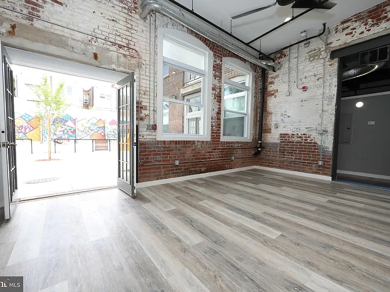3450 J St #124 — Photo 7