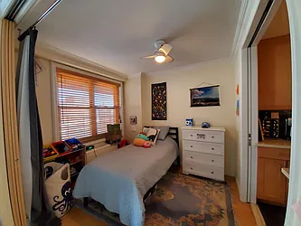 Sold by Bennett D Kirschner, LREB