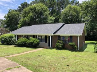 84 Kimberly Way SW, Marietta, GA 30064