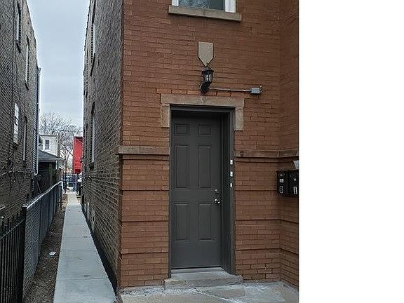 4th image of 1814 N Mason Ave #1