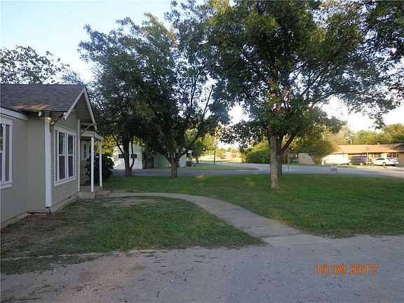 4th image of 1901 Avenue K