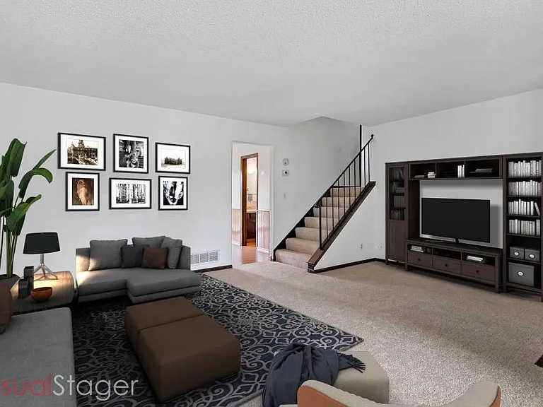 871 6th St SW — Photo 3