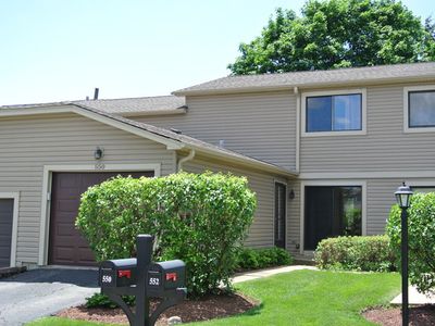 550 Stone Gate Cir, Schaumburg, IL, 60193