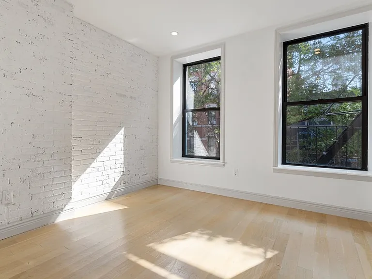 47 Clinton St #7 — Photo 4