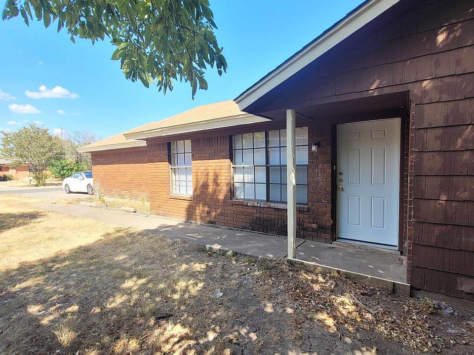 1st image of 2222 Spicewood Dr