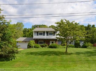 8165 Monterey Dr, Willoughby, OH