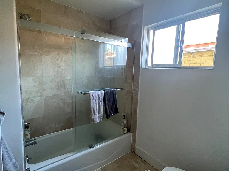 2325 Kansas Ave #6 — Photo 10