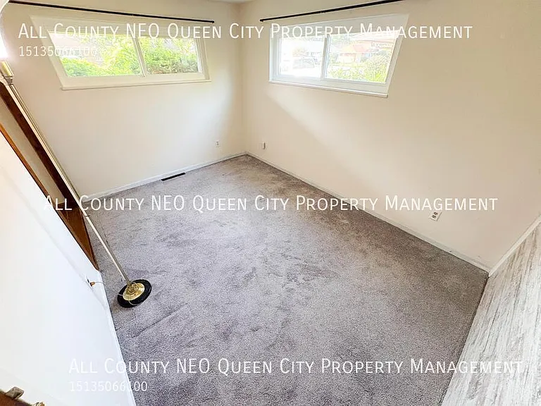 3692 Elmira Dr — Photo 13