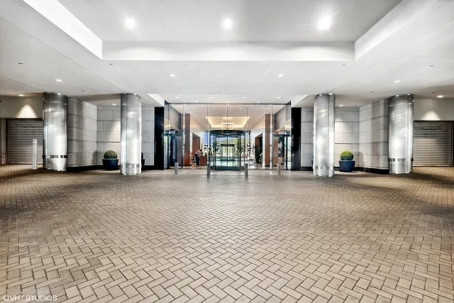 600 N Lake Shore Dr #3504 — Photo 19