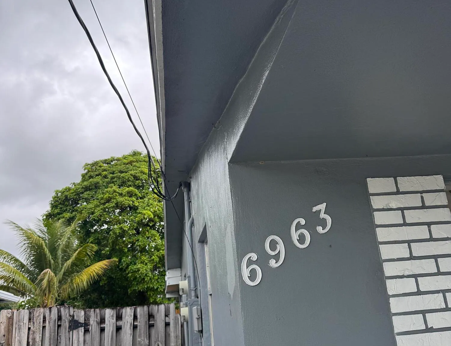 2 bed, 1.0 bath, 1054 sqft, $1,700 — Photo 1
