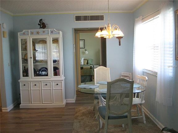 5th image of 205 Kings Blvd APT 63