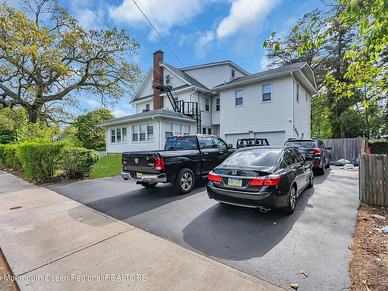 309 Cedar Ave — Photo 17