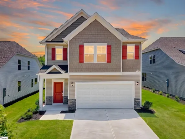 111 Terpack Ct, Gray Court, SC 29645