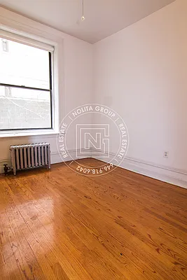 Rented by Nolita Group | media 36