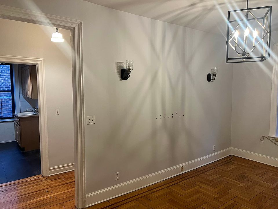 1st image of 4518 39th Pl APT 2