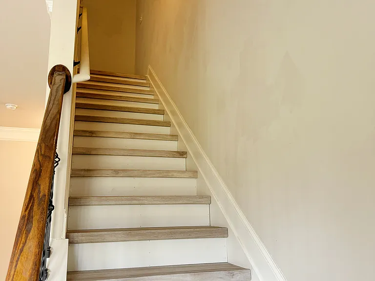 732 Sanctuary Ln — Photo 14