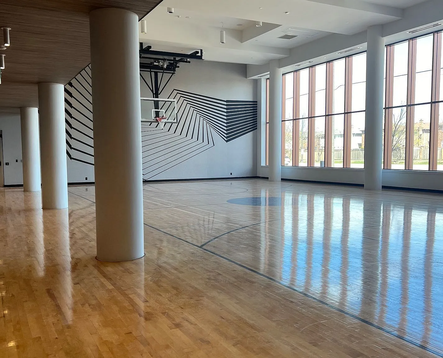 2 bed, $2,700 — Photo 3