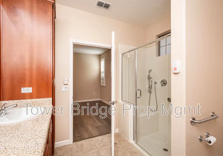 1457 Marseille Ln — Photo 20