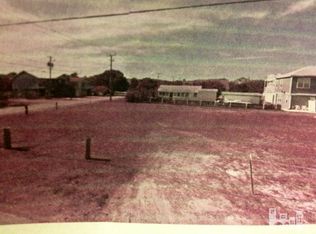 334 S 4th Ave, Kure Beach, NC 28449