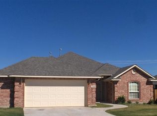 15808 Vicki Dr, Oklahoma City, OK 73170
