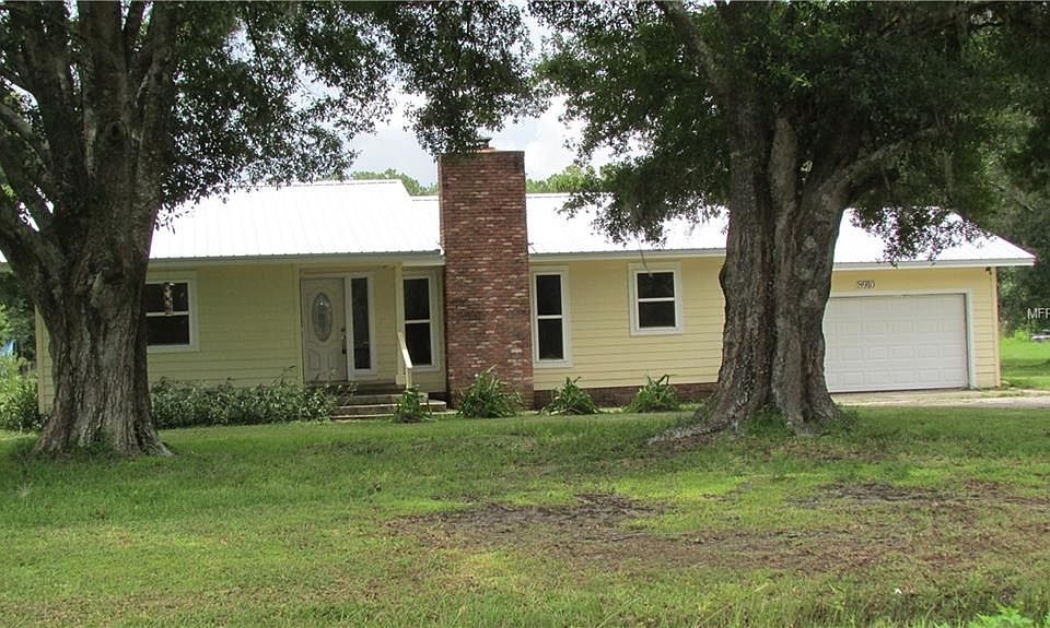 1st image of 8910 Pine Tree Dr