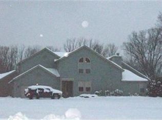 382 Springbrook Dr NE, Warren, OH 44484