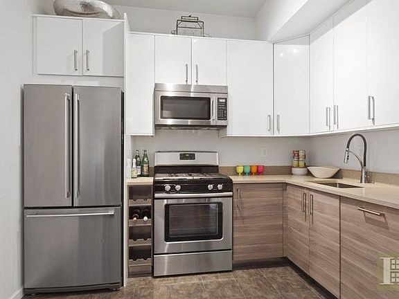 3rd image of 141 W 132nd St APT 3