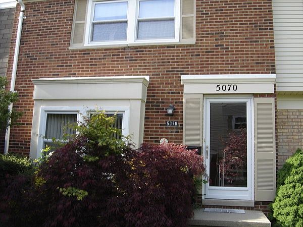 1st image of 5070 Buckingham Pl #544