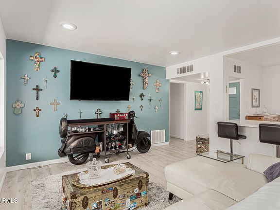 3rd image of 1814 W Thomas Rd