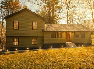 33 McCrillis Road, Nottingham, NH 03290