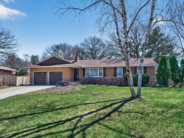 762 113th Cir NE, Blaine, MN 55434