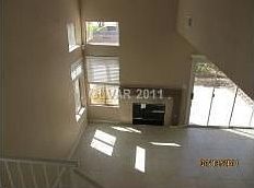 4th image of 1651 Britannia Ave