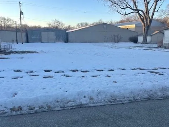 783 Miami St, Leavenworth, KS 66048