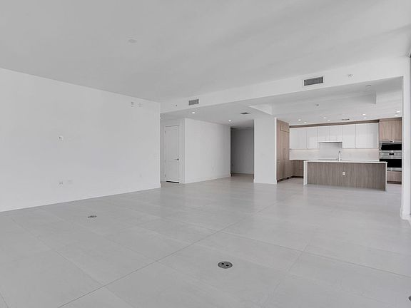 5th image of 151 N Seabreeze Blvd #1204