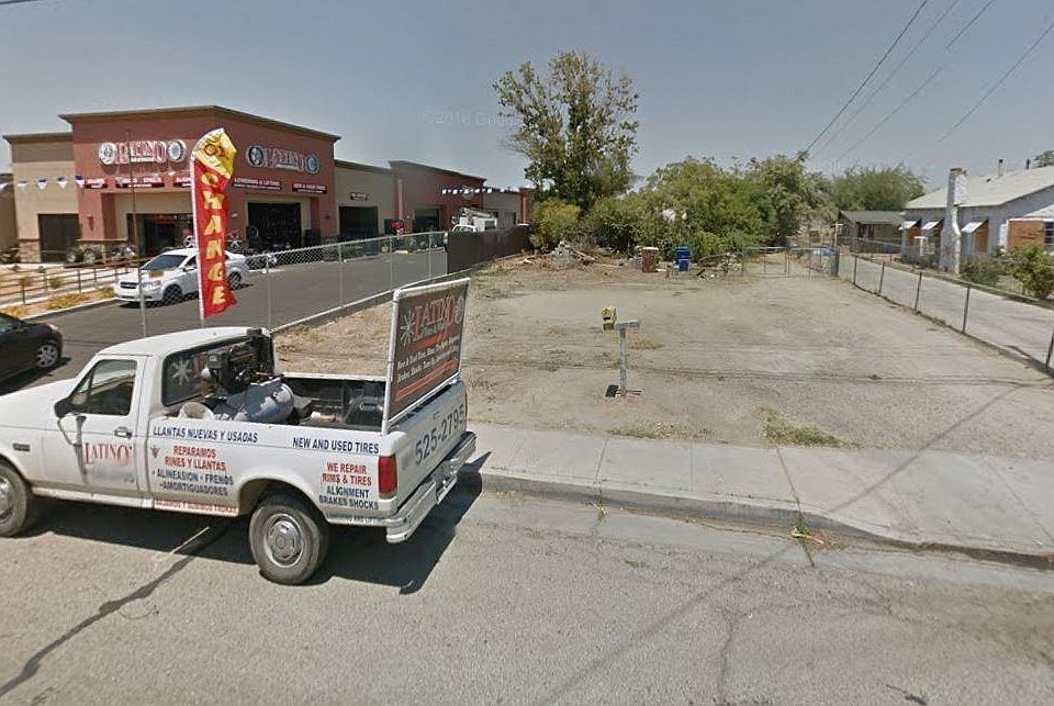 2nd image of 1914 E California Ave