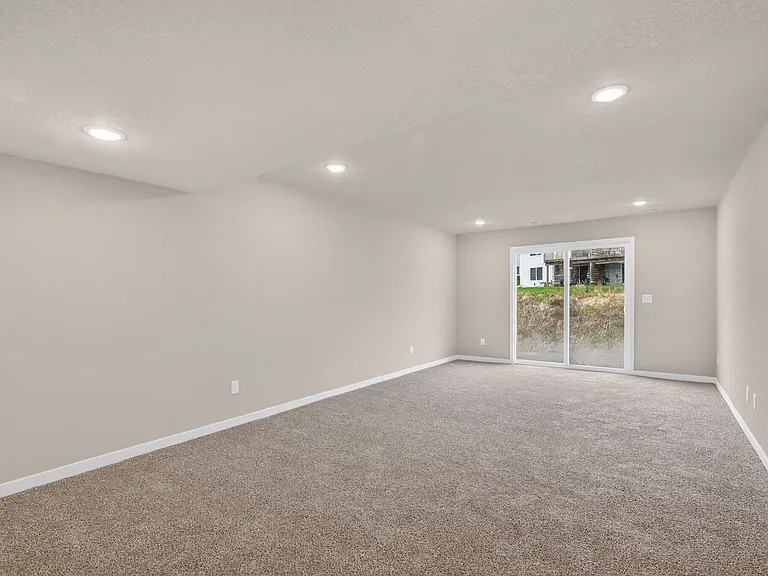 Lexington Park Townhome Rentals — Photo 23