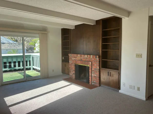 2707 13th St W #4, Billings, MT 59102
