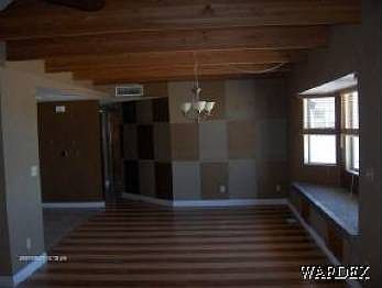 4th image of 44 Tailstar Ln