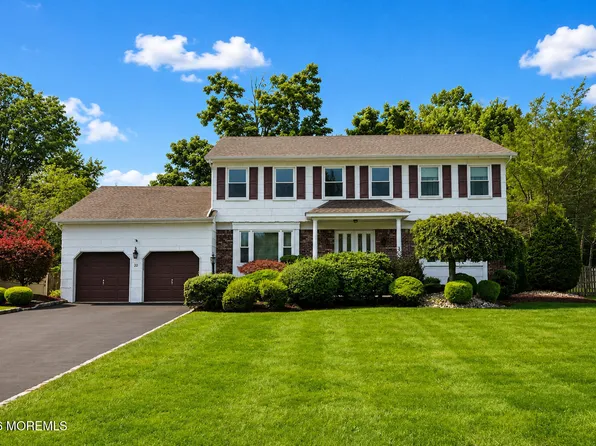 20 Cooperhawk Drive, Manalapan, NJ 07726