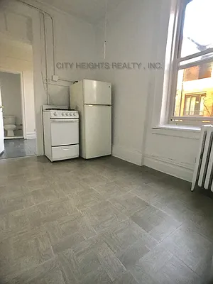 Rented by City Heights Realty | media 16