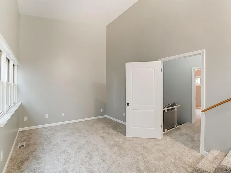 114 E Corry St — Photo 24